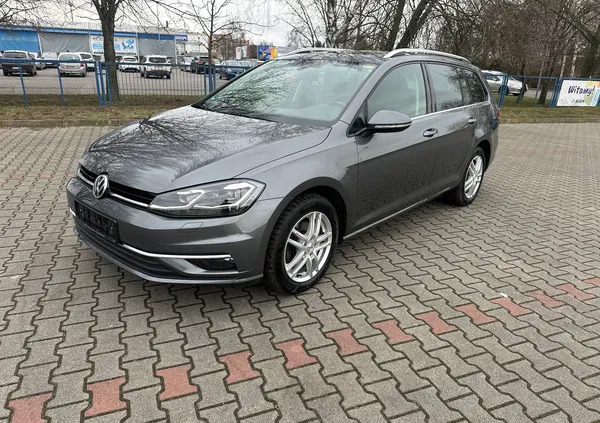 samochody osobowe Volkswagen Golf cena 58900 przebieg: 180000, rok produkcji 2020 z Chrzanów